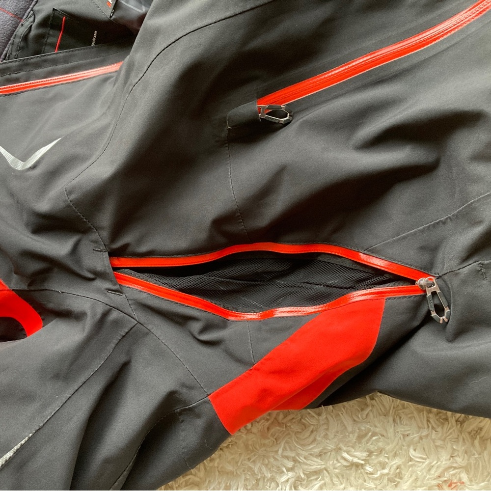 Snow jacket - Picture 13 of 14